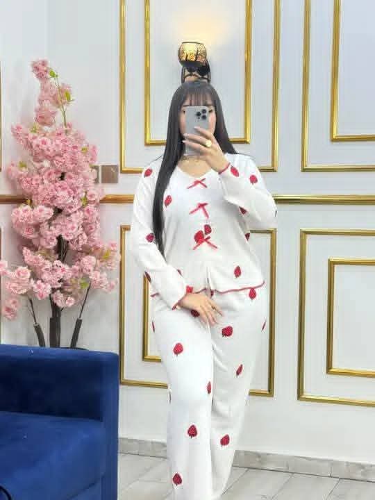 قندورة قطيفة image