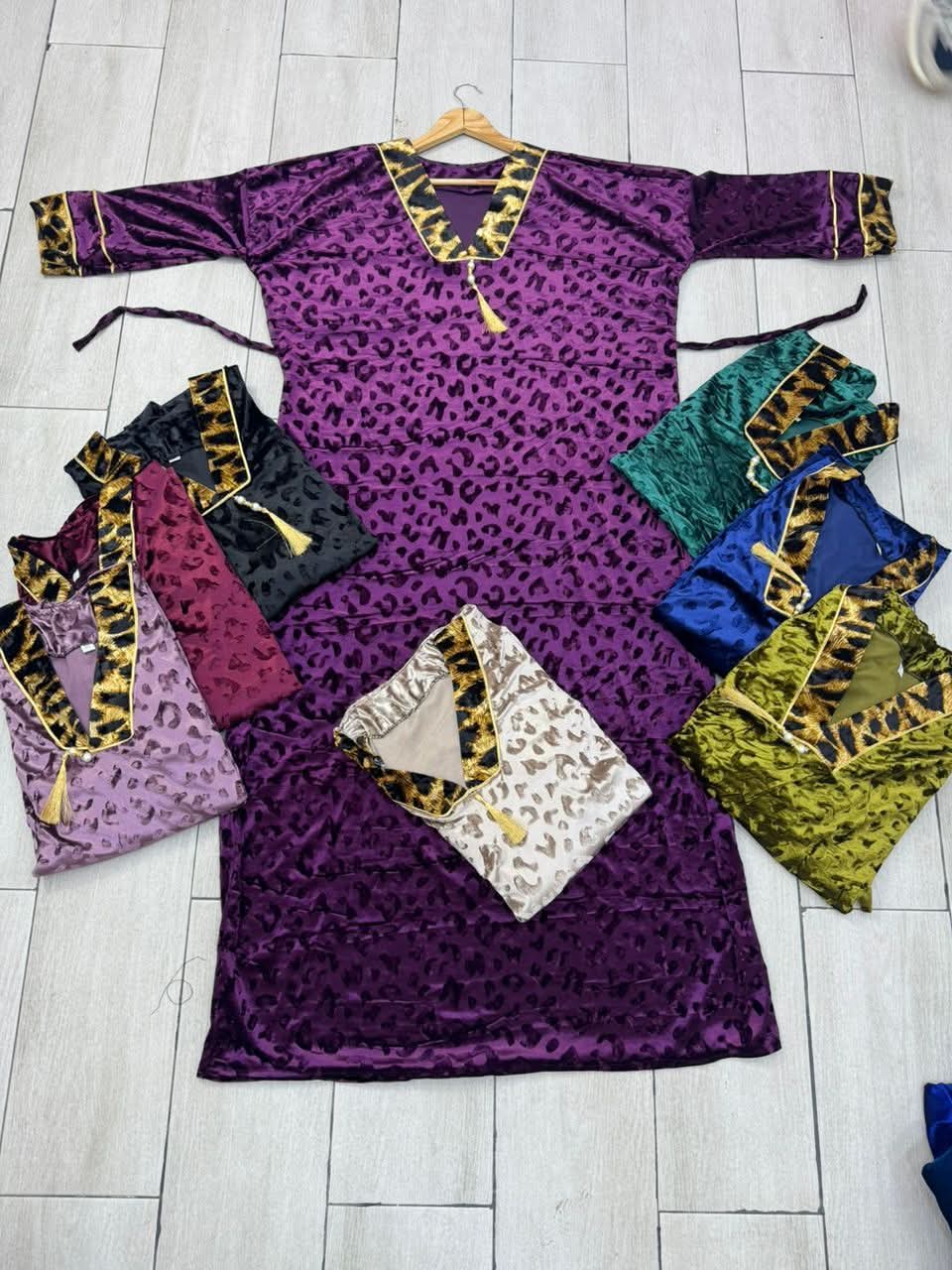 قندورة قطيفة image