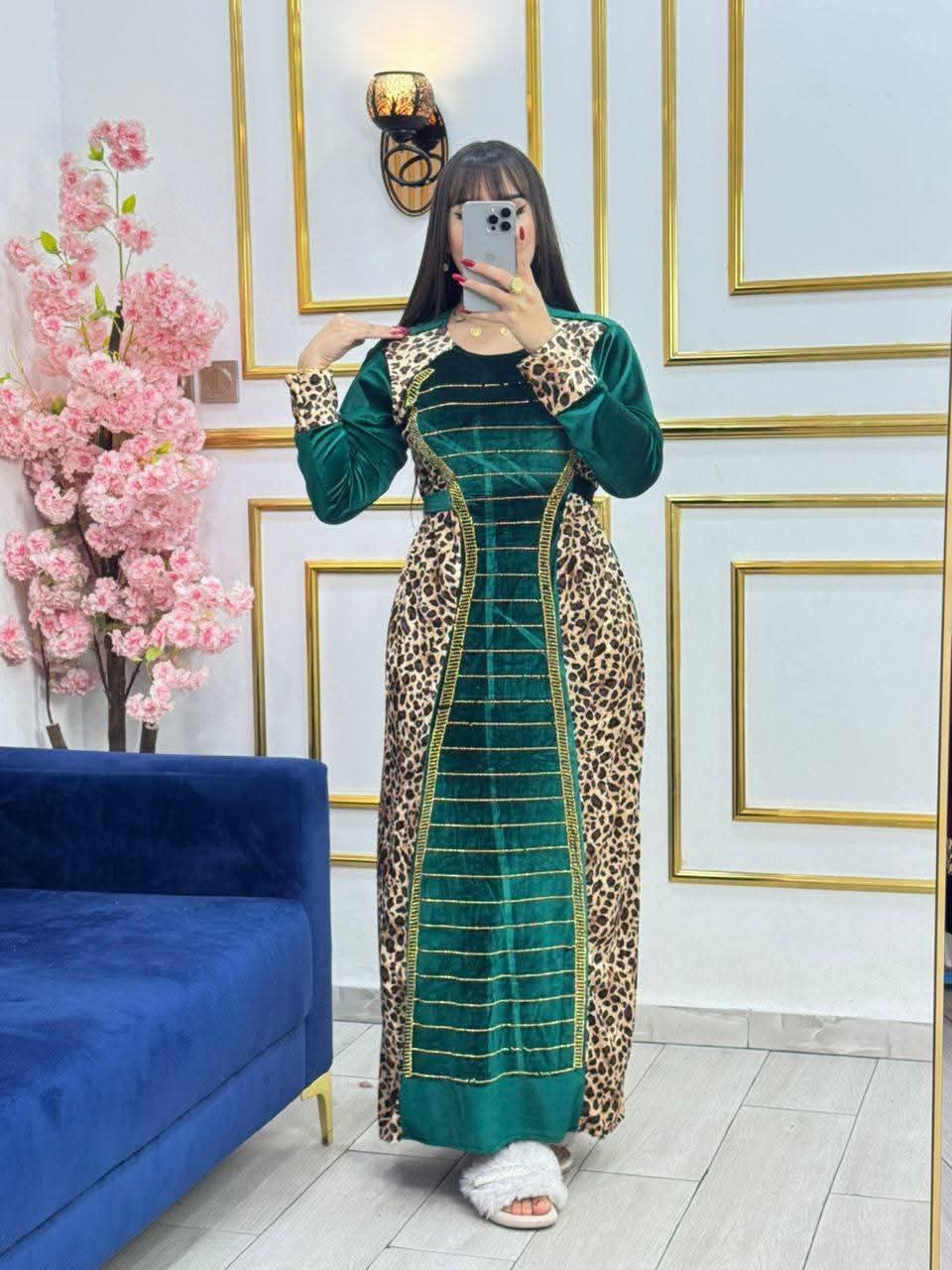 مودال قطيفة روايال نمري