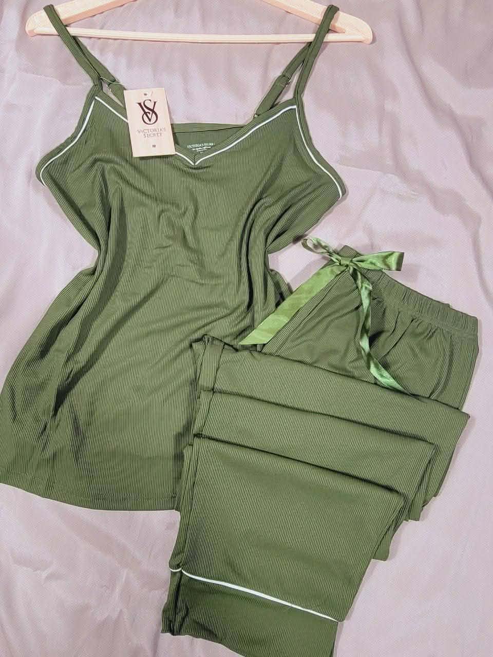 بيستي شورط image