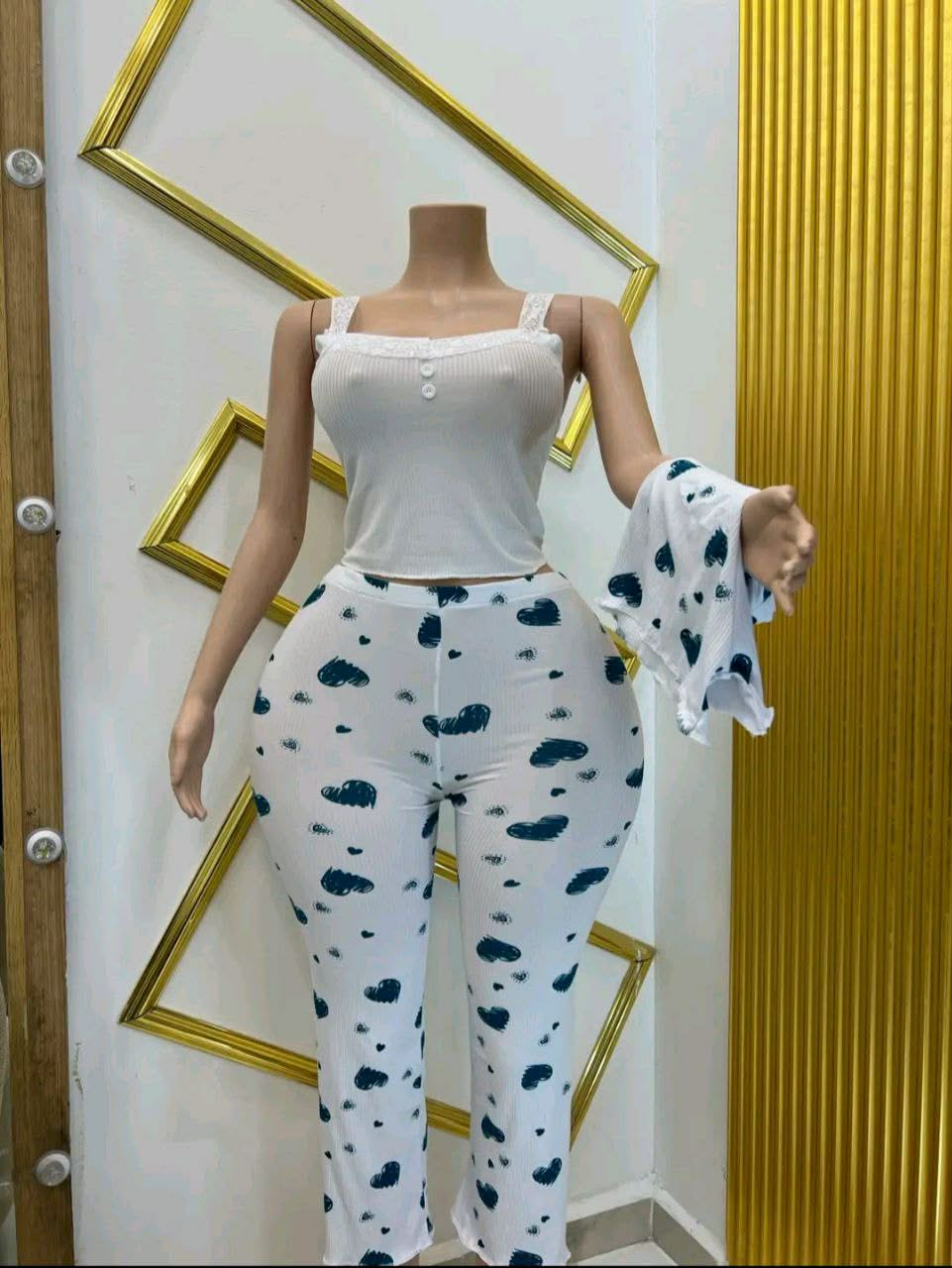 بيستي سروال