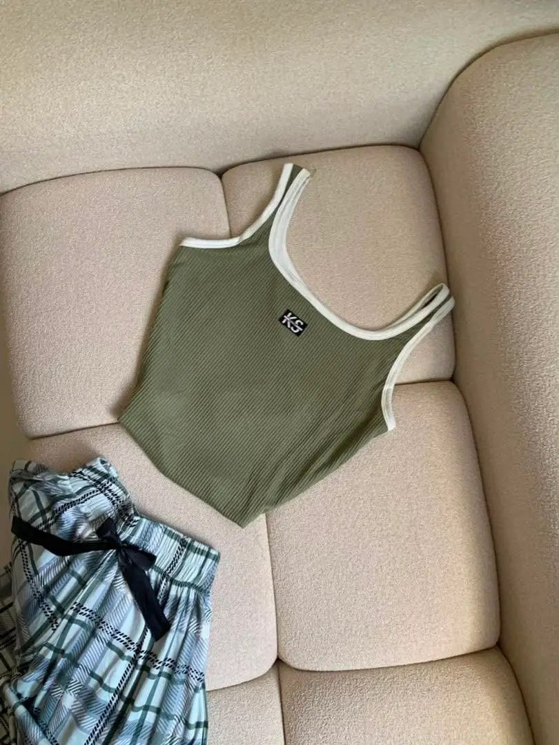 بيستي سروال image