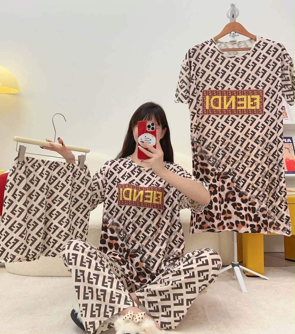 بيجامة 4بياس image