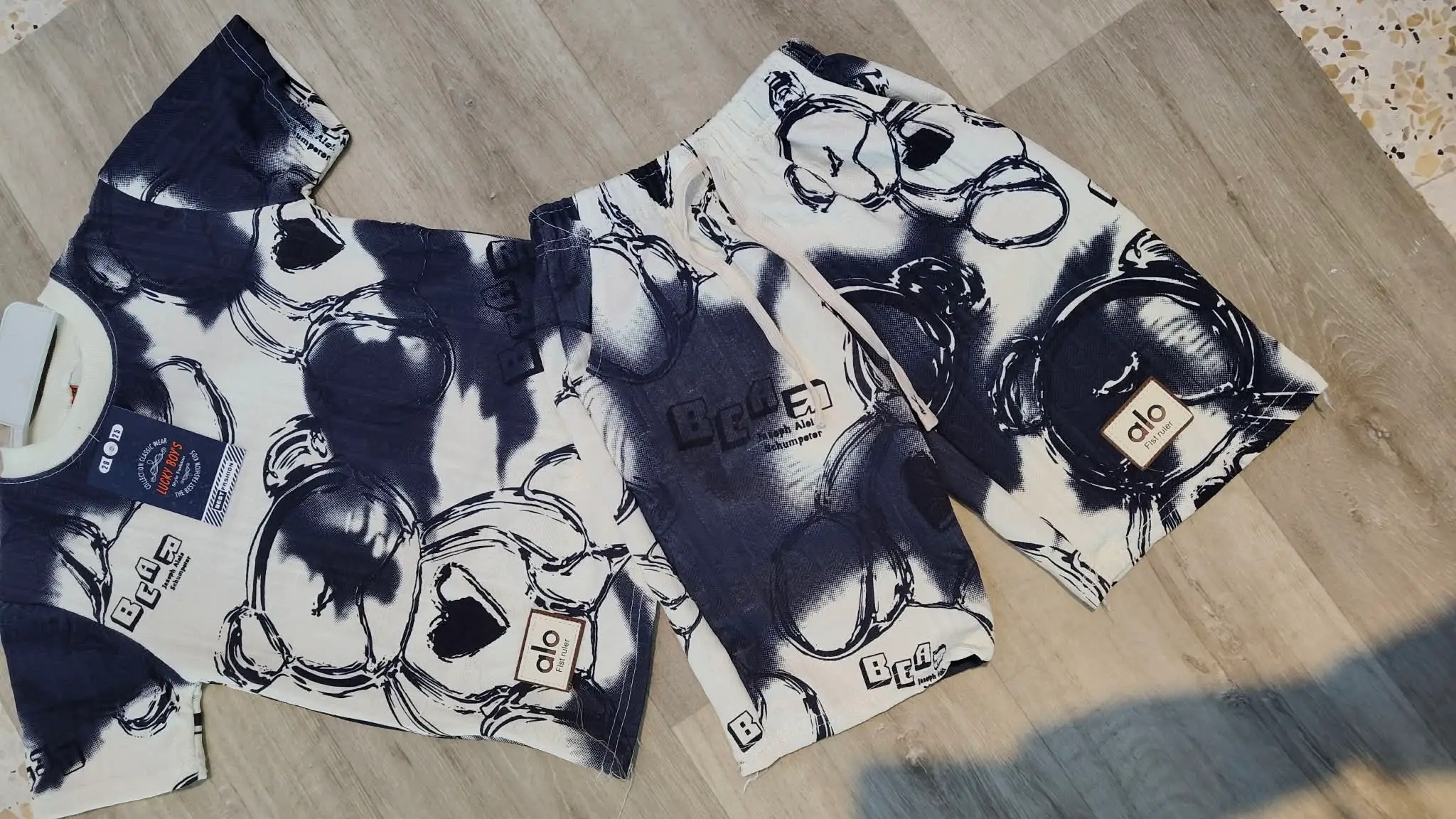 شرت وتريكو image