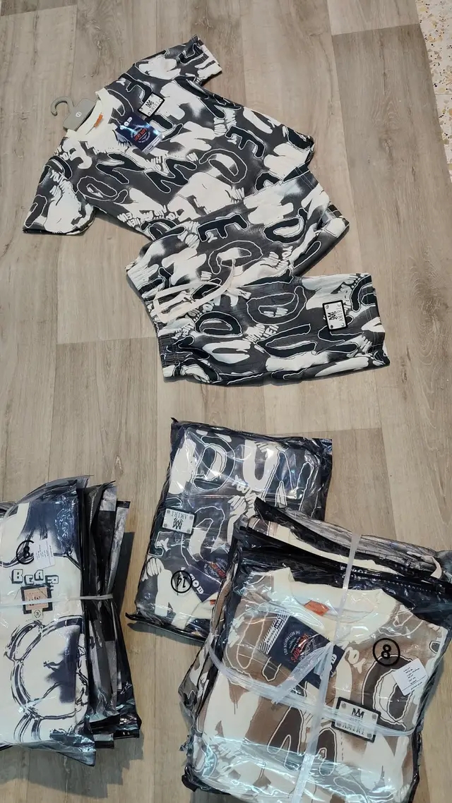 شرت وتريكو image