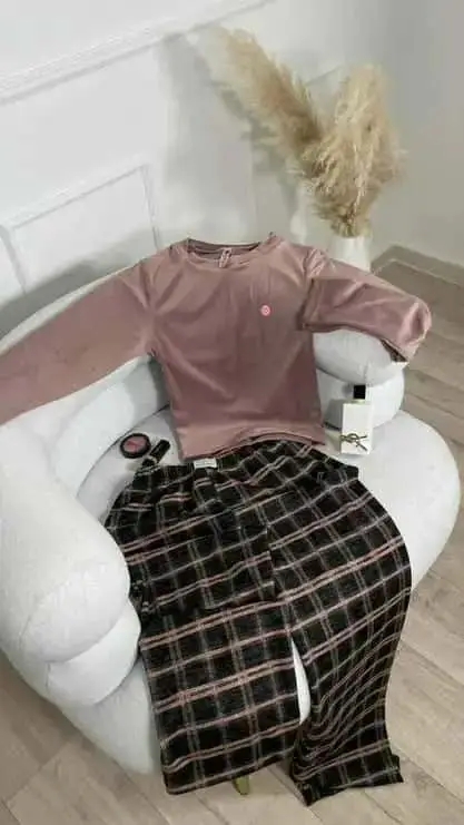 بيجاما اكارو