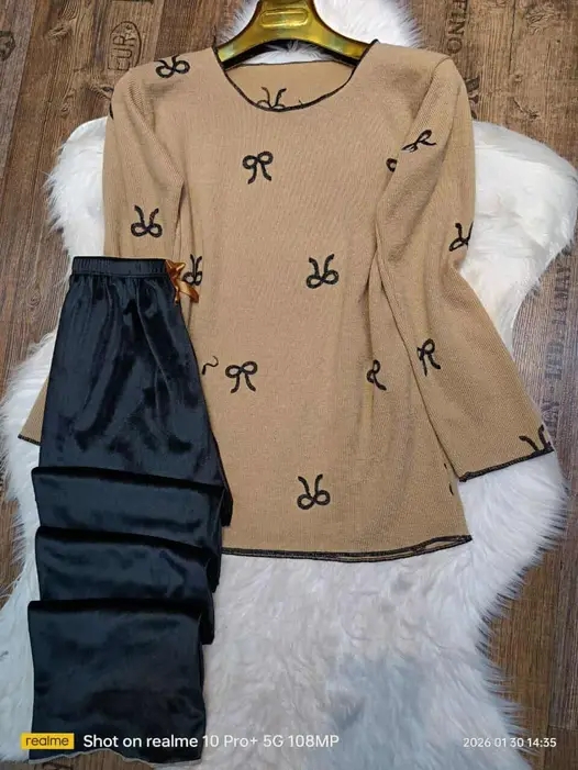 بيجامة نساء