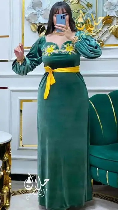 جبة قاطيفة تهبل image