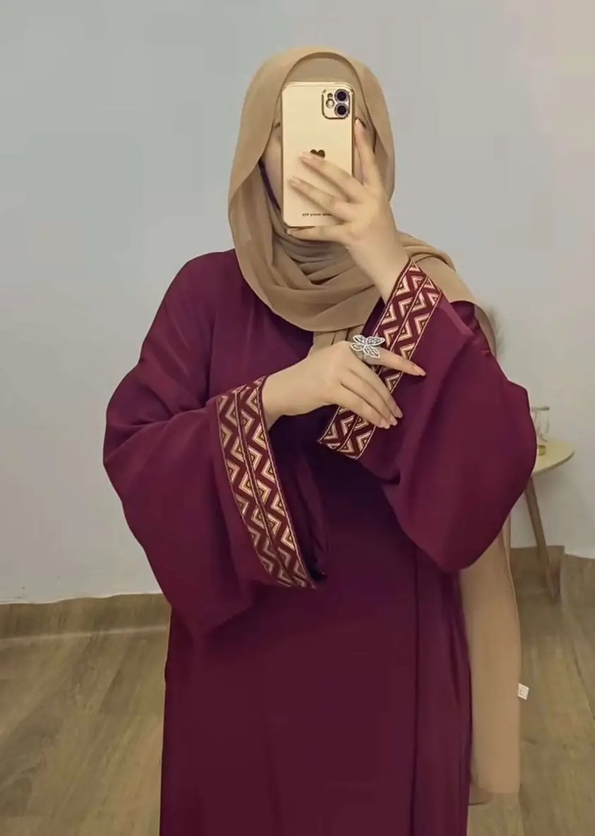 حجاب برادة ستونداغ image