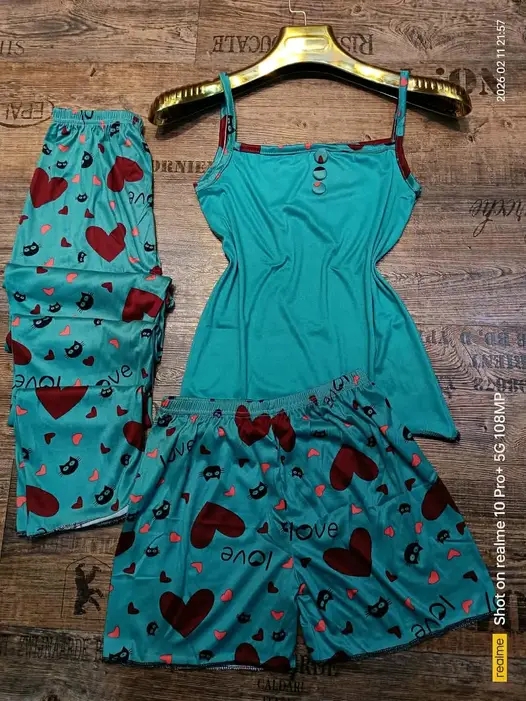 بيجاما نساء