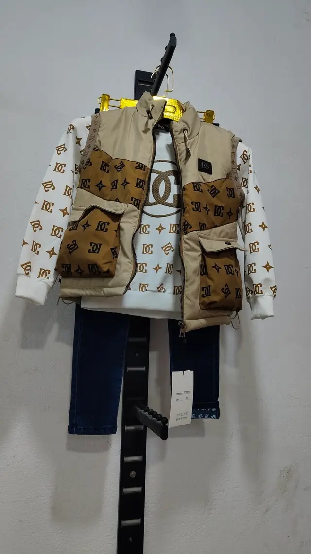 اونصومبل ولاد image