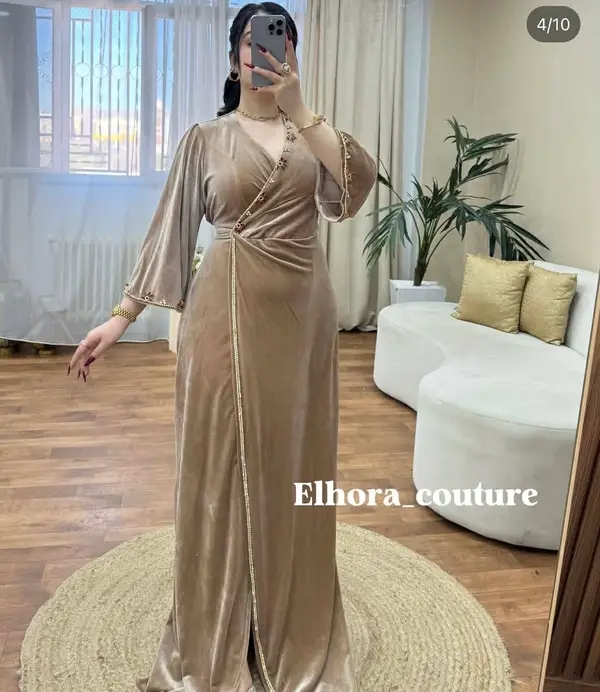 جبة قاطيفة روايال image