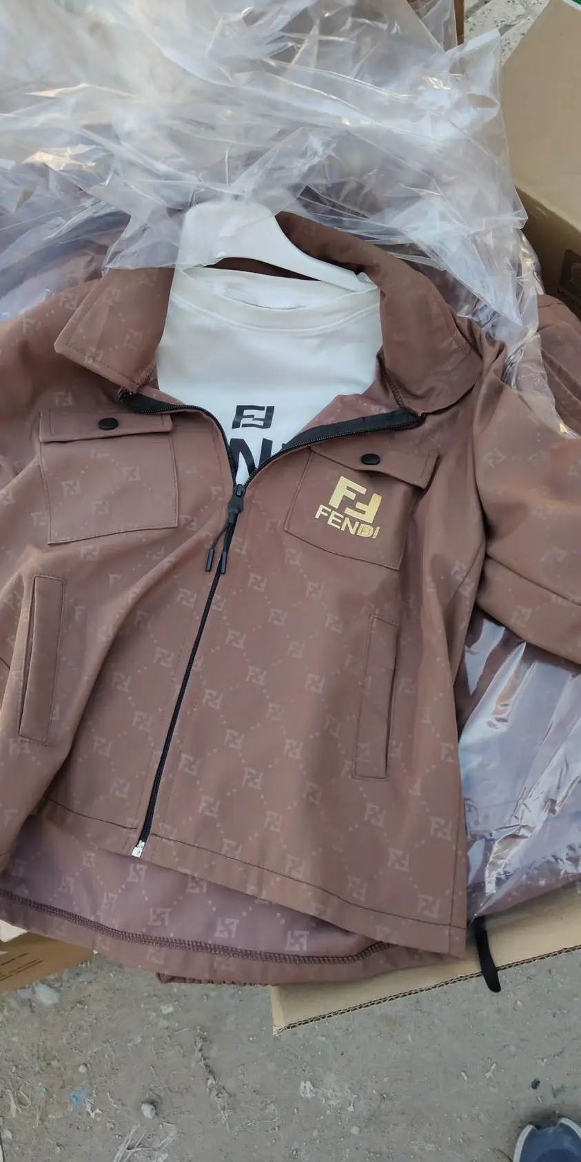 انصوبل ولاد امبورطاسيو