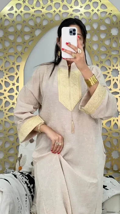 فساتين نسائية بالوان جميلة image