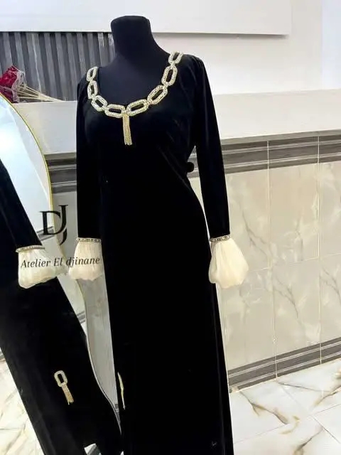 بدغية تيفاني لونڨوزا image