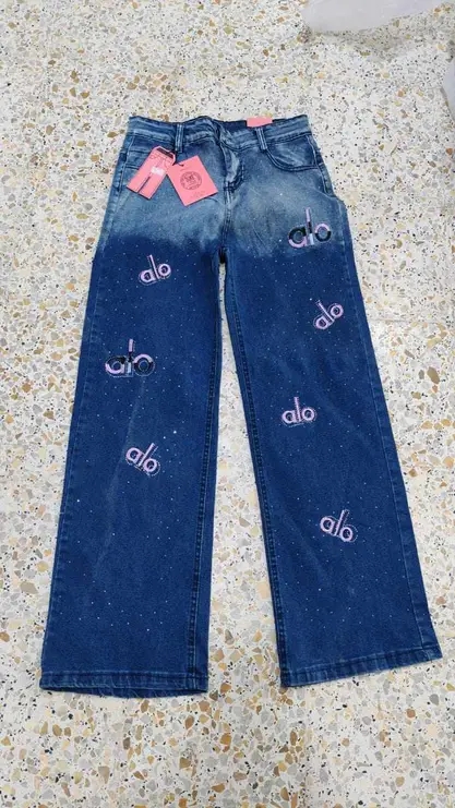 سروال عيادي بنوتات image