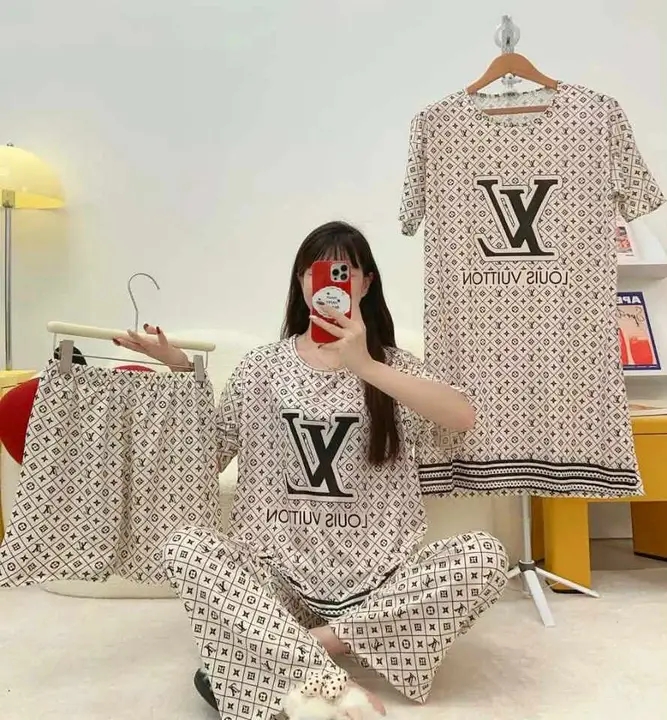 بيجامة نساء 4بياس image