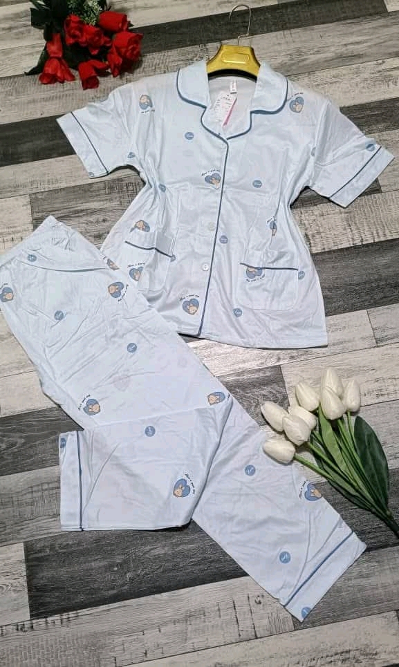 بيجامة قفلة image