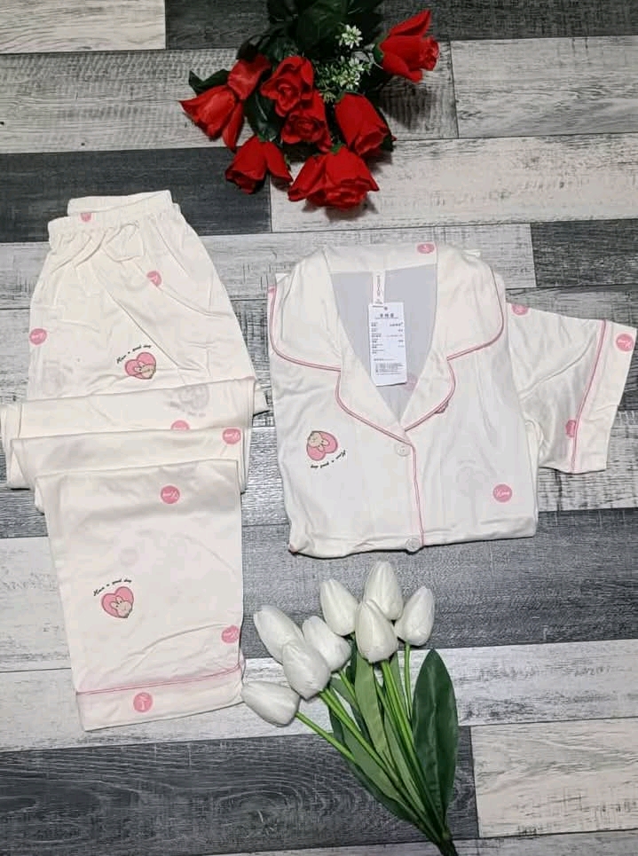 بيجامة قفلة image