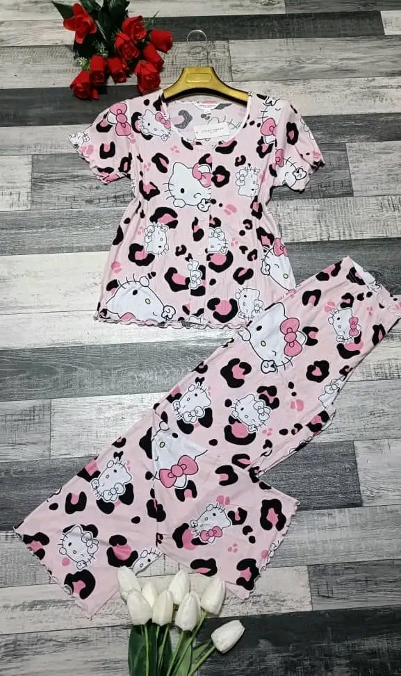 بيجامة لورا اشلي image