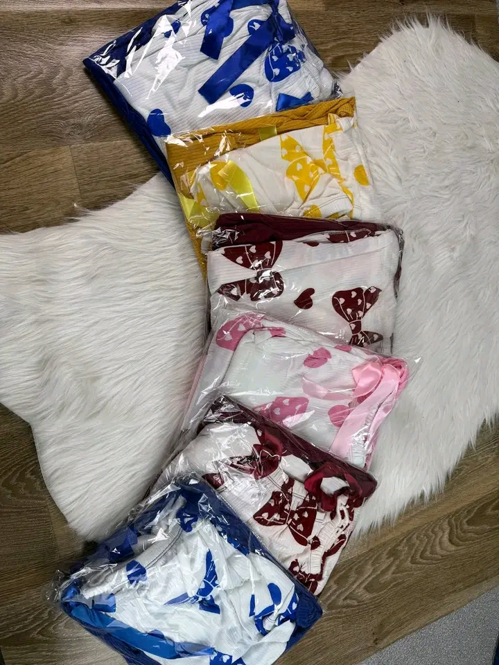 بيجامة 3 قطع image