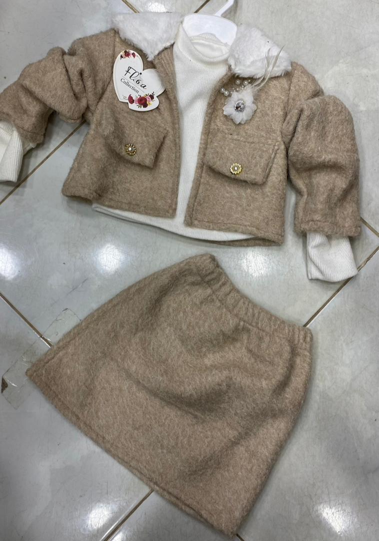 اونصومبل شيك كلاس image