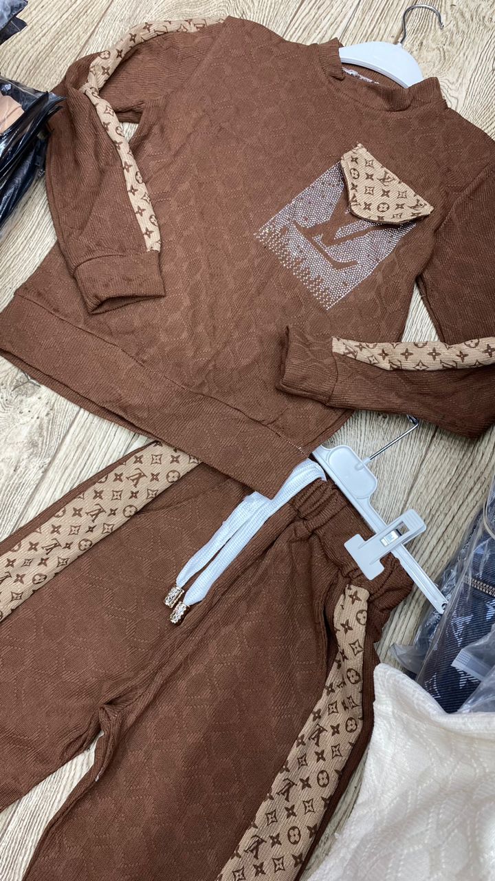 اونصومبل بنات من قطعتين image