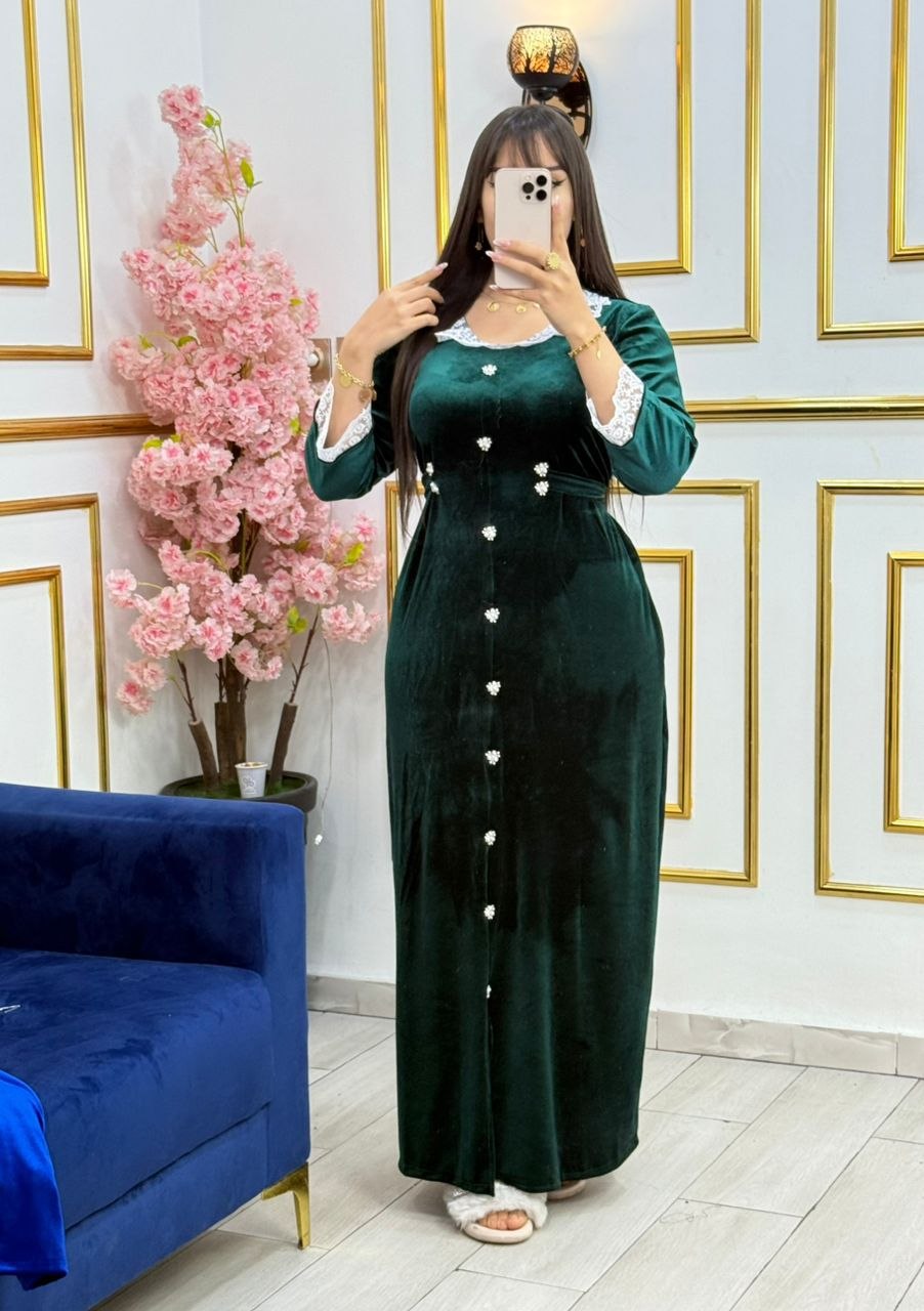 فساتين نسائية بالوان جميلة