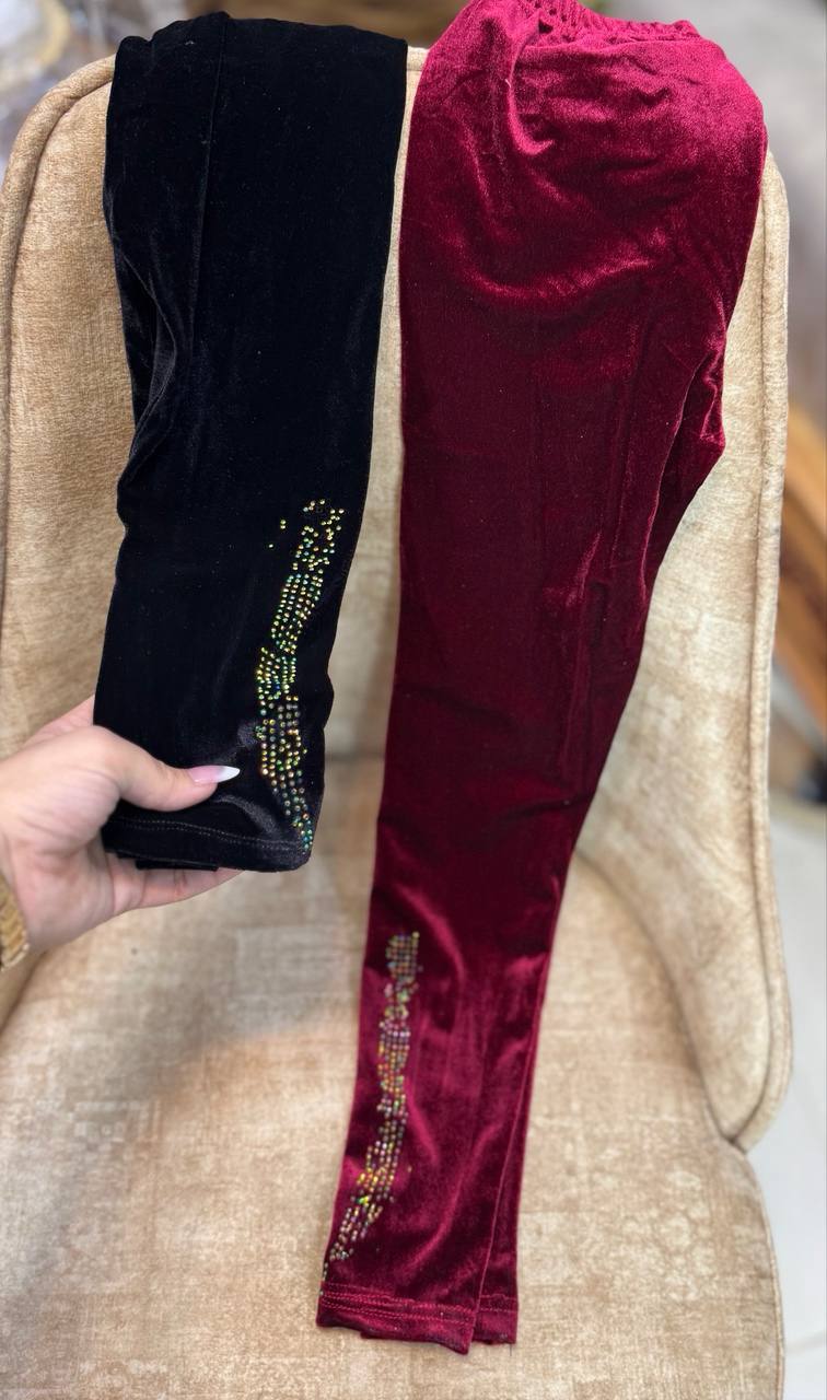 كولو تاع صغار 🧒  قماش : قطيفة  السعر : 25 الف  سيري فيه : 5 قطع  منتوج محلي 🔥♥️