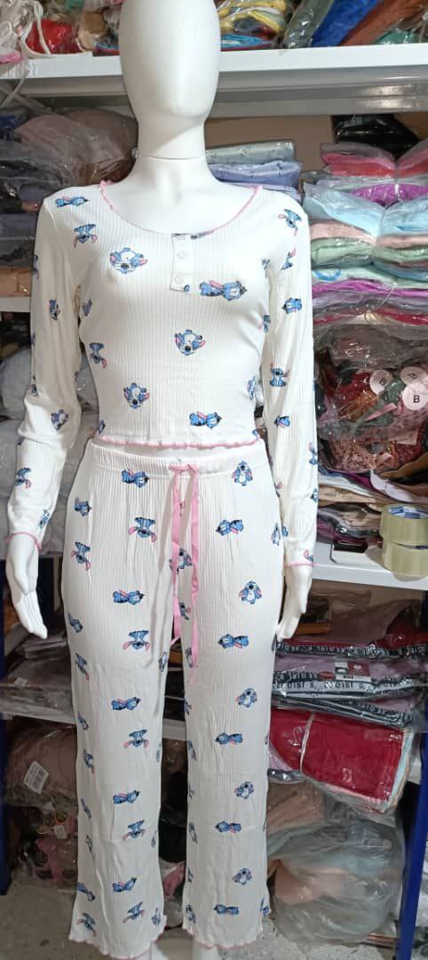 بجامة ديزني