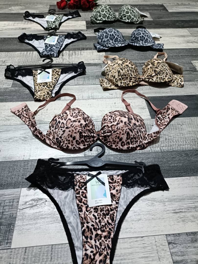 دوبياس تيڨر image