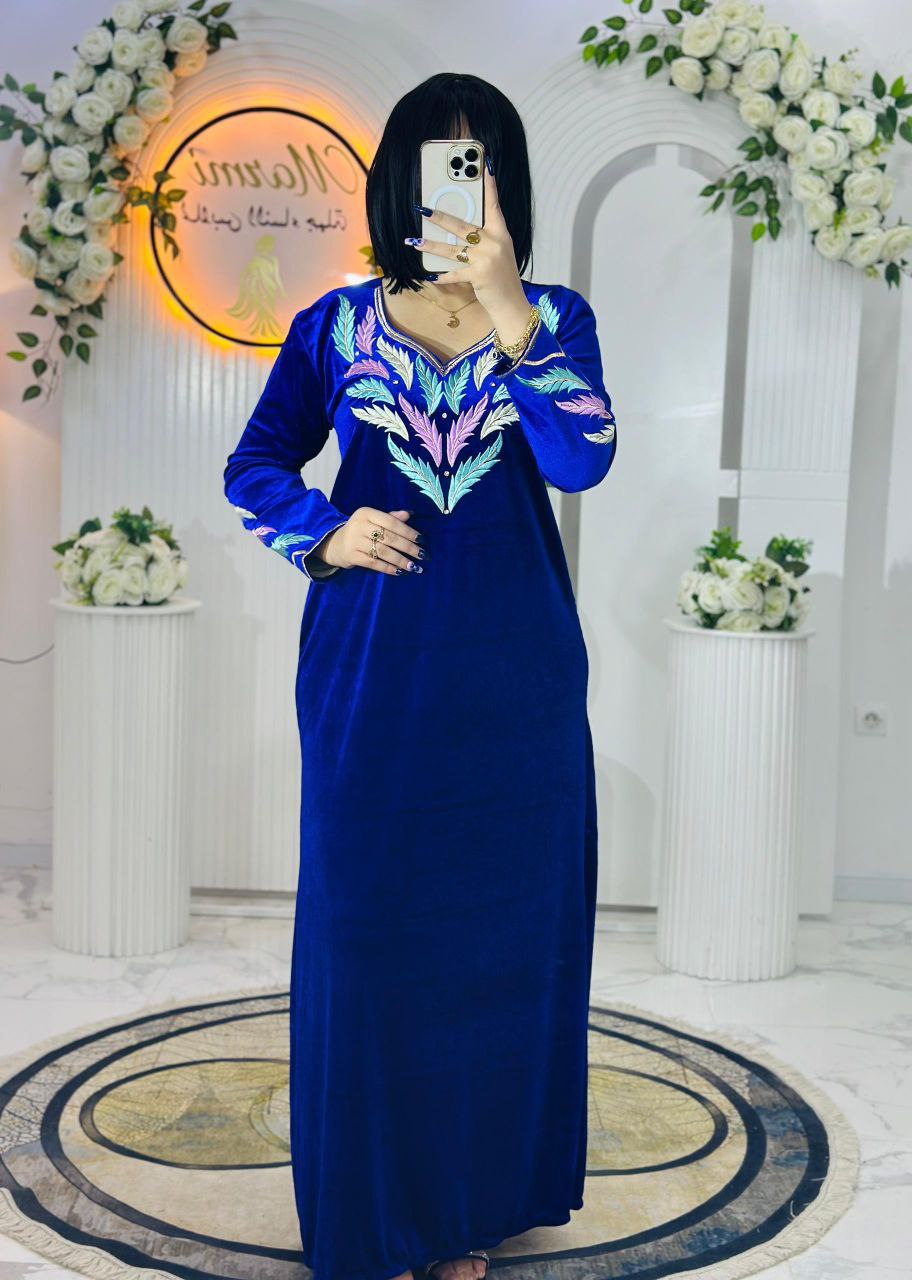 فساتين نسائية بالوان جميلة image