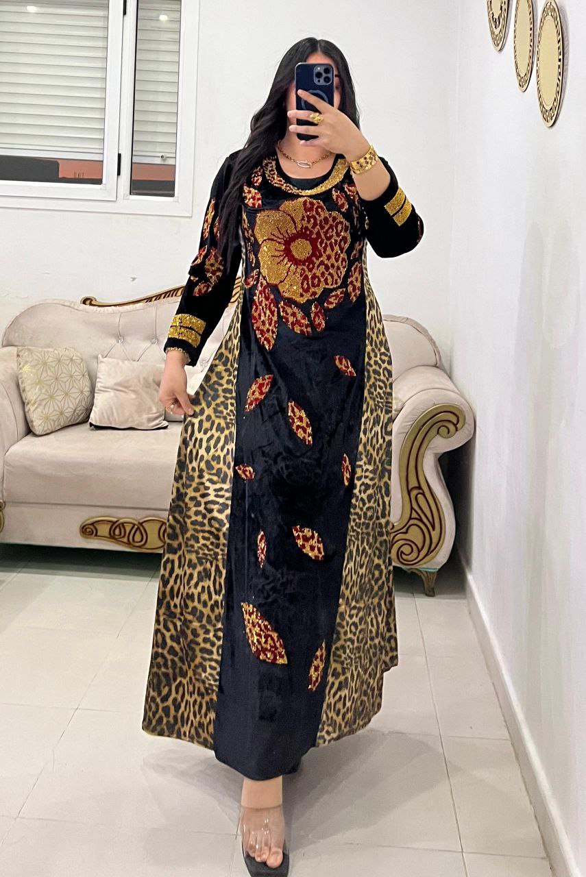 ✅️ 250 الف  ✅️ قماش قطيفة   ✅️ مقاسات       M L xl xxl ✅️ 06 فالسيري