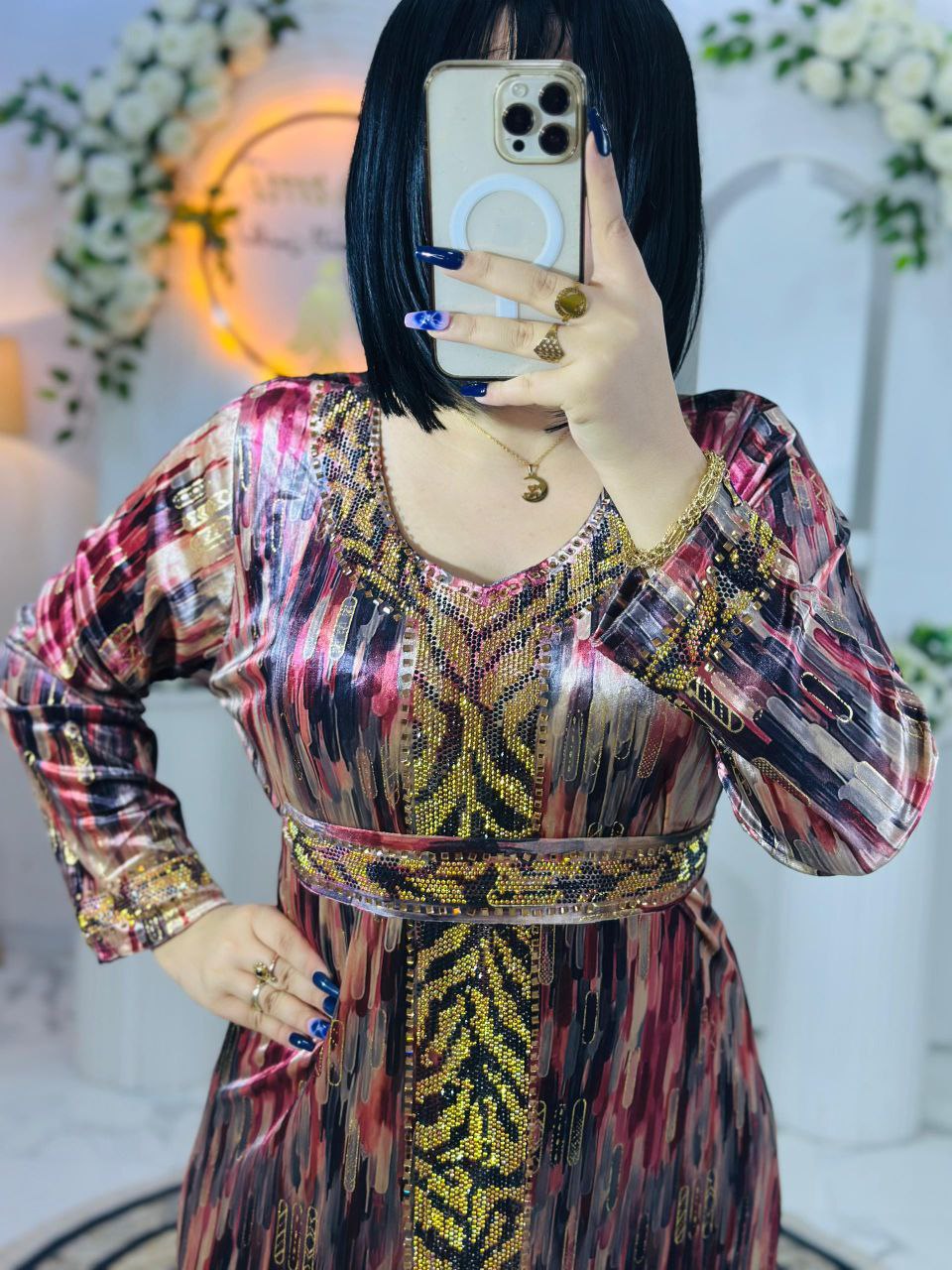 فساتين نسائية بالوان جميلة