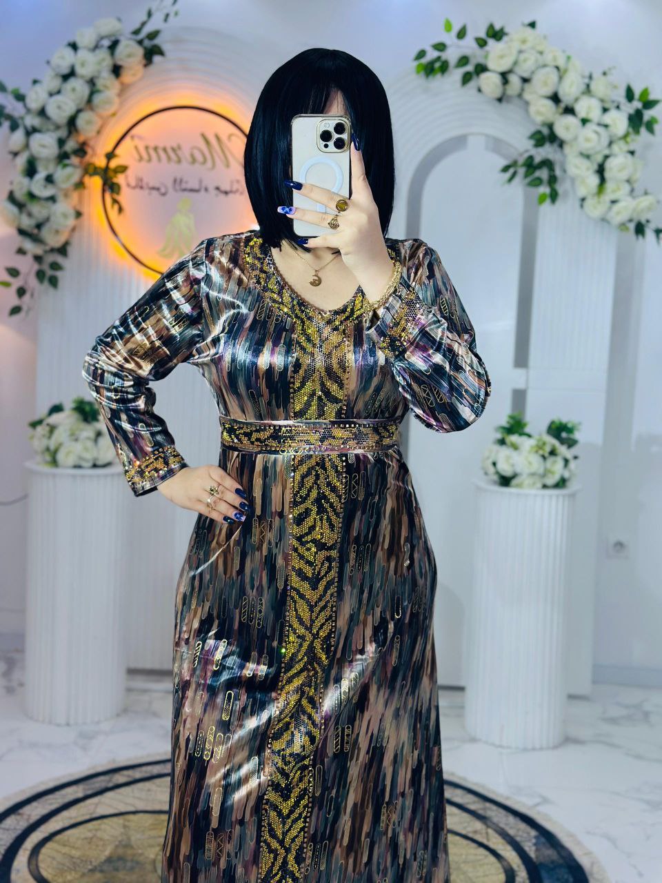 فساتين نسائية بالوان جميلة image