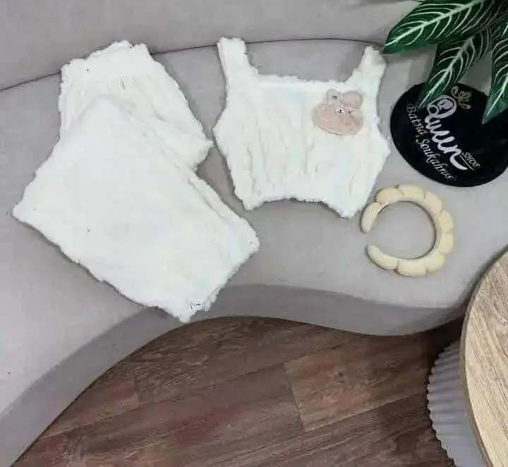 بيجامة نساء image