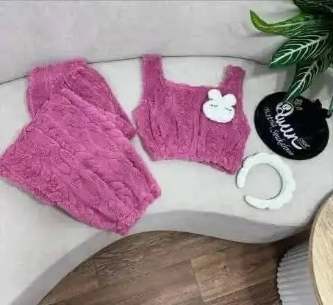 بيجامة نساء