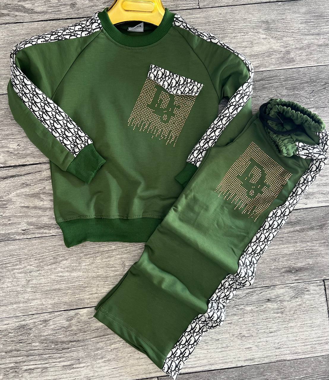 ملابس اطفال image