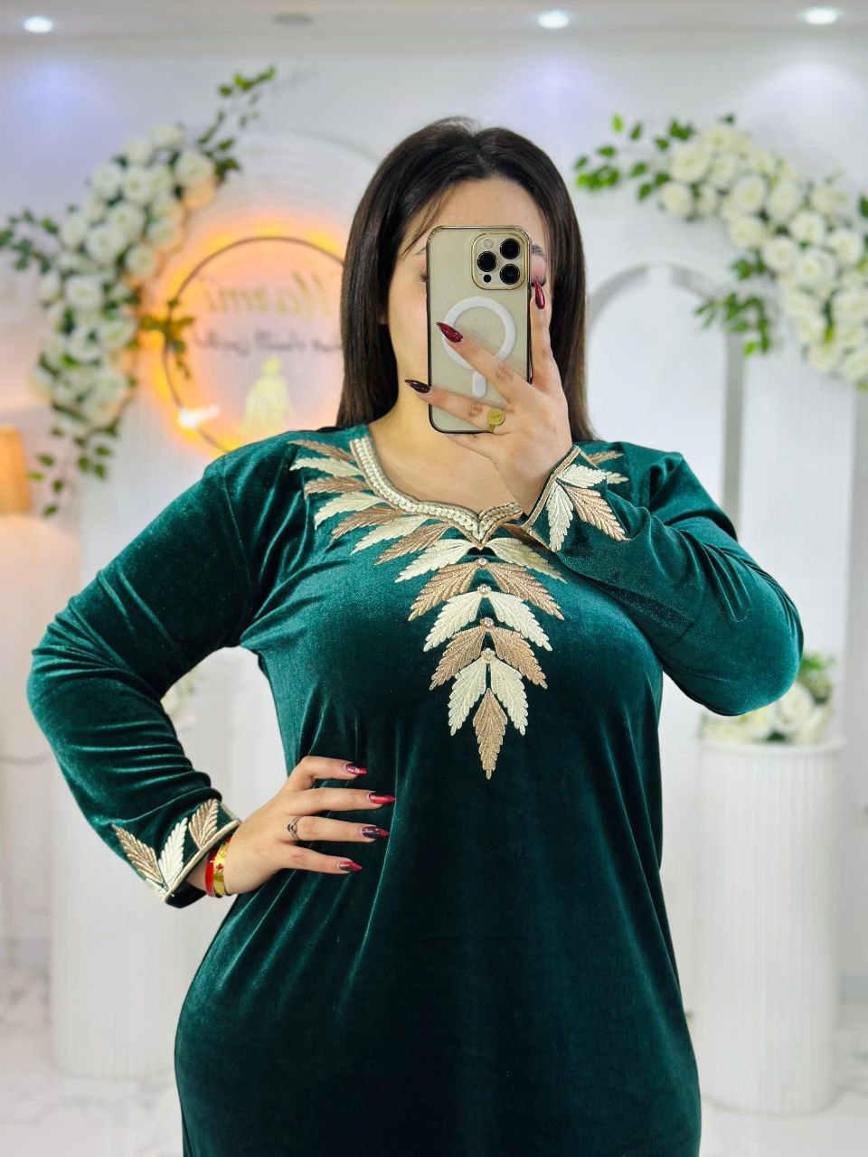 فساتين نسائية بالوان جميلة image