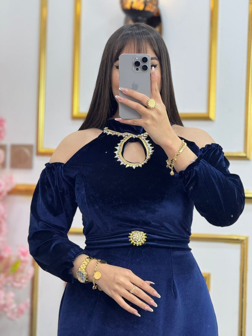 ربة قطيفة image