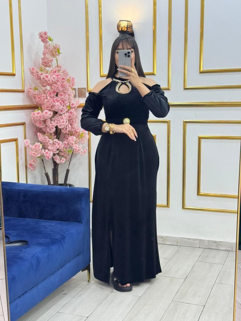 فساتين نسائية بالوان جميلة image