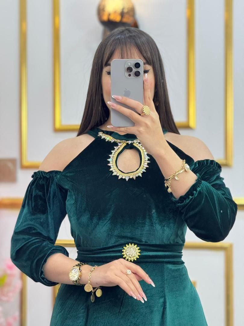 فساتين نسائية بالوان جميلة