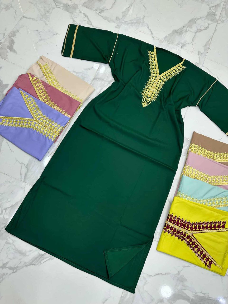 فساتين نسائية بالوان جميلة image