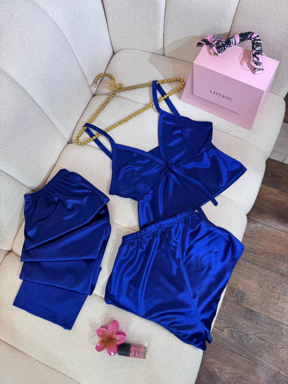 بيستي شورط سروال