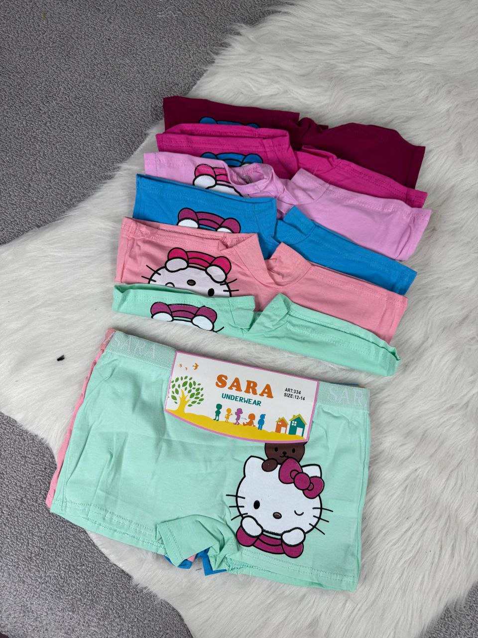 بوكسور بنات صغار