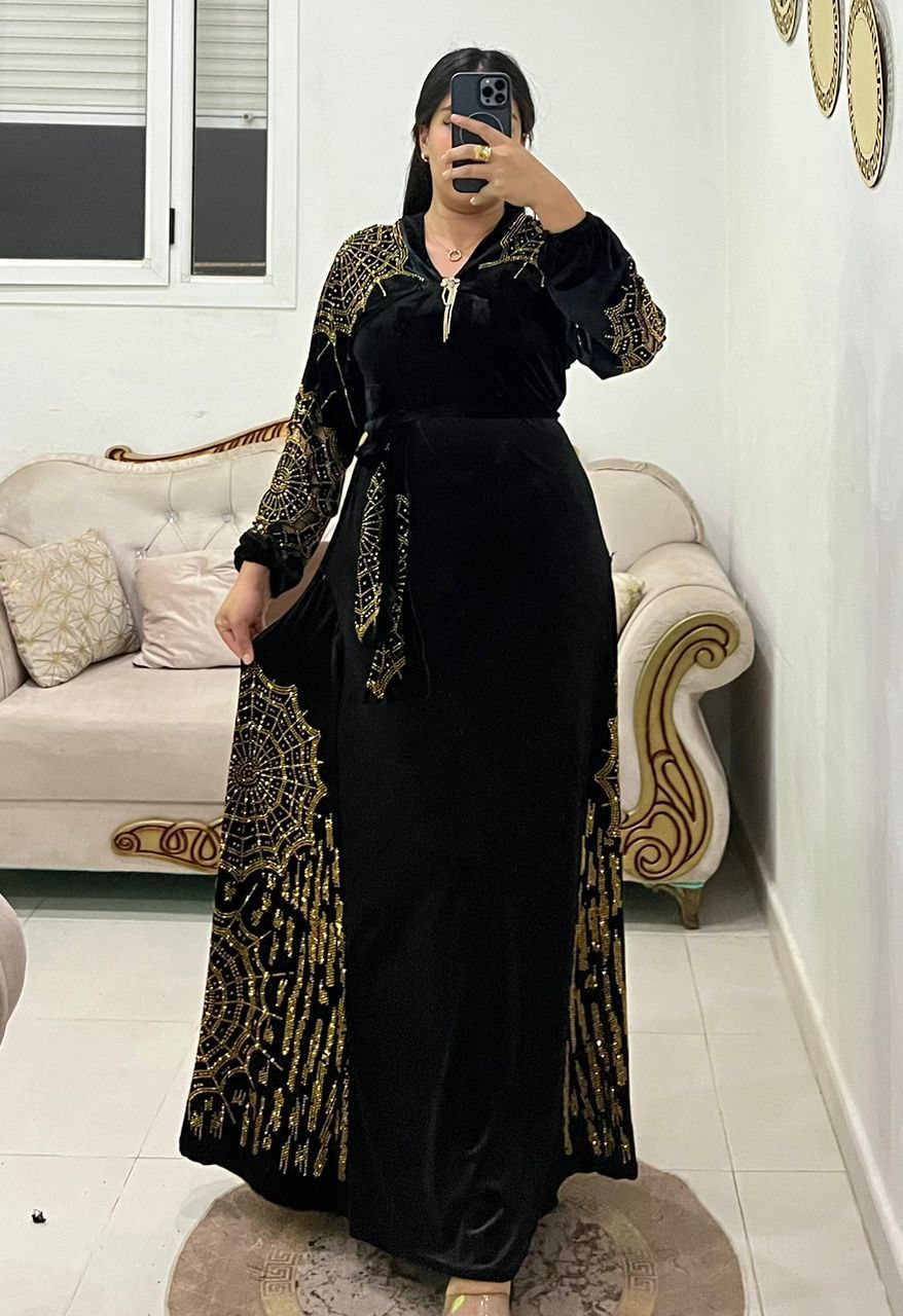 ✅️  365  الف ✅️ قماش قطيفة  ✅️ مقاسات       M l xl xxl ✅️ 06 فالسيري