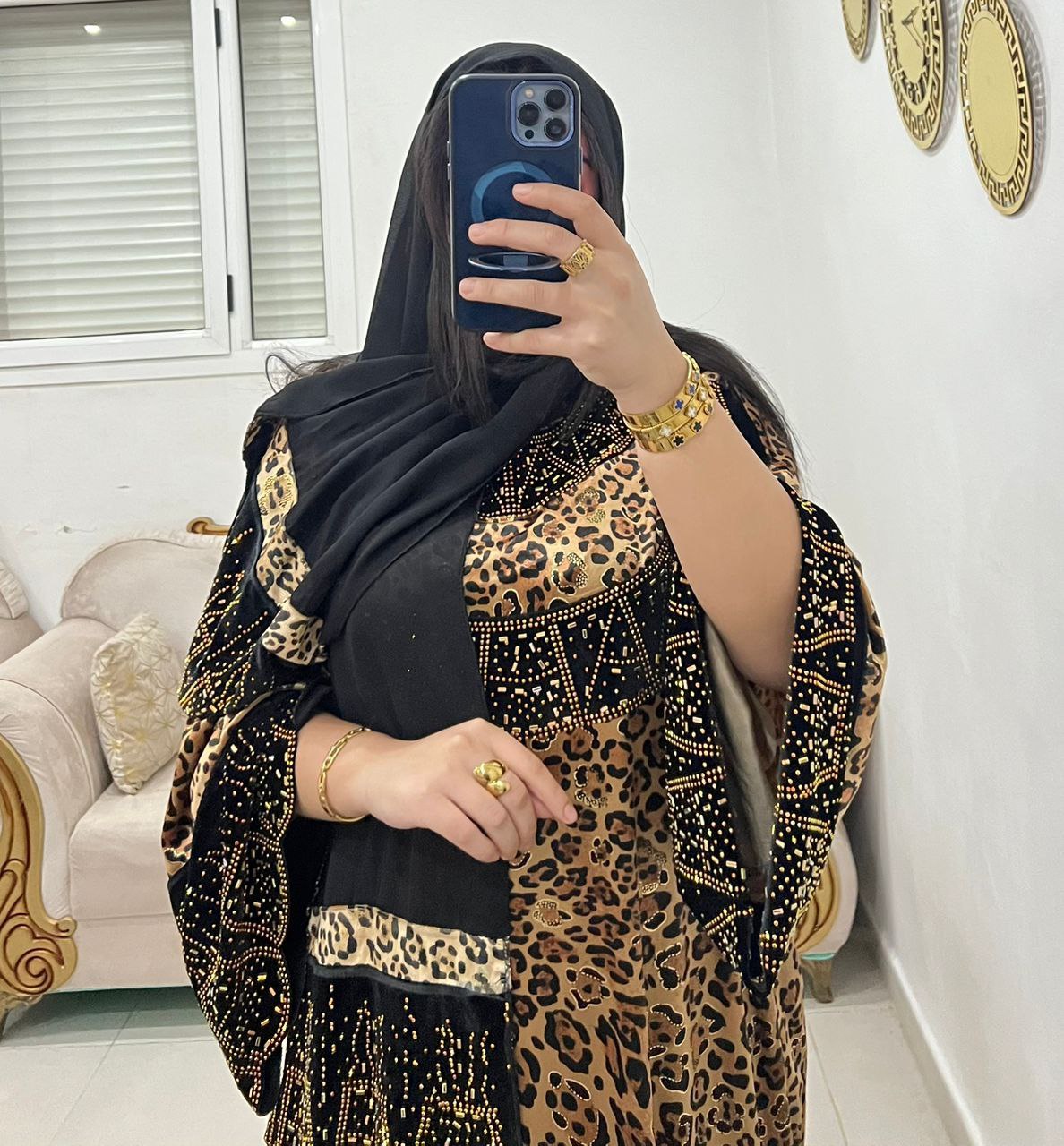 ✅️  385 الف ✅️ قماش قطيفة  ✅️ مقاسات       صطوندار ✅️ 06 فالسيري