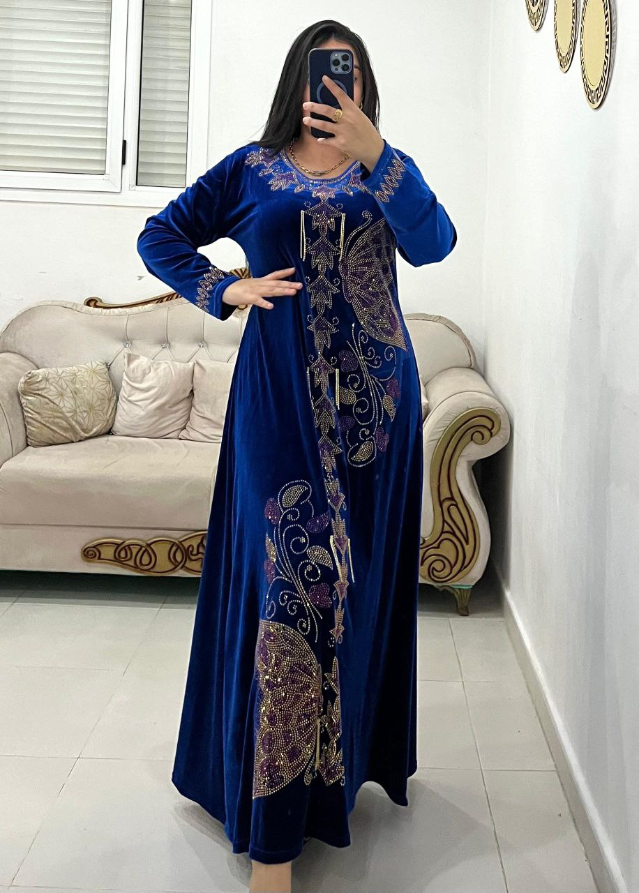 ✅️  230  الف ✅️ قماش قطيفة  ✅️ مقاسات       M l xl xxl ✅️ 06 فالسيري