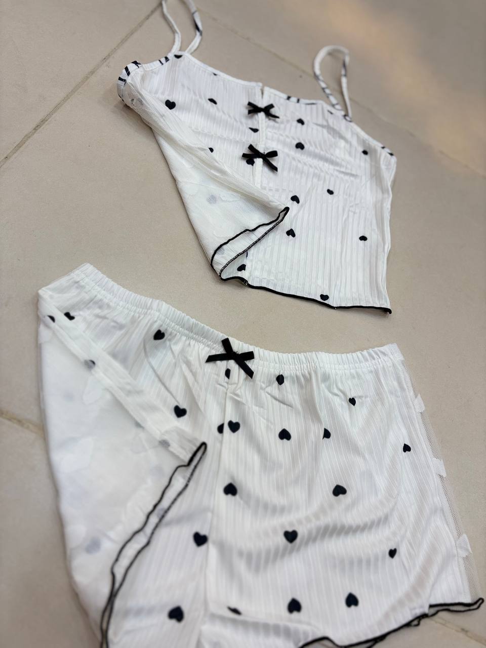 بيستي وشورت