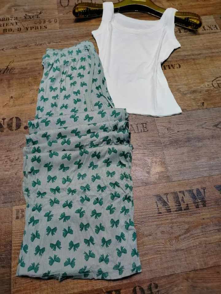 بيجامة نساء image